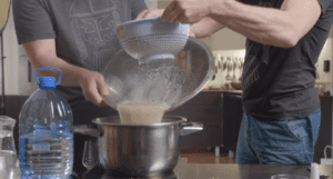 Kā uzvārīt alu mājās