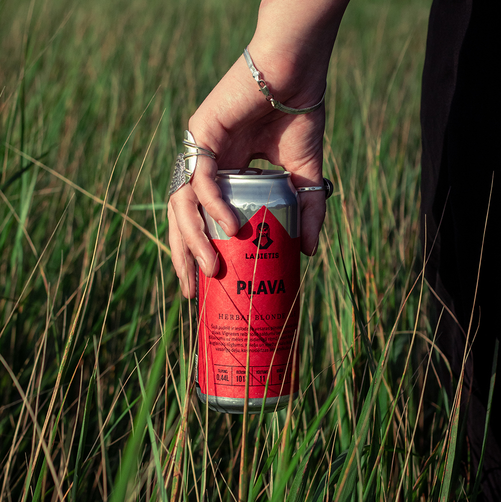 Plava_herbal_blonde_ale