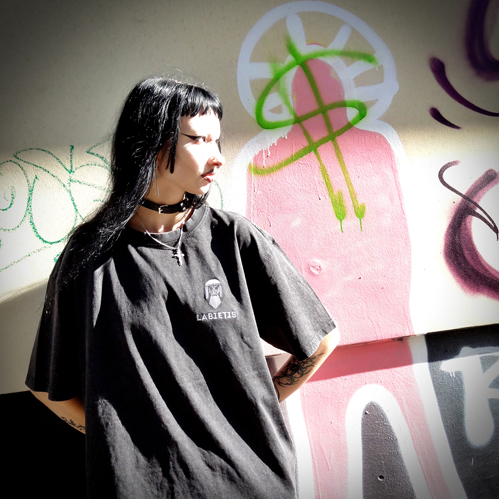 Labietis_Gothic_T-shirt
